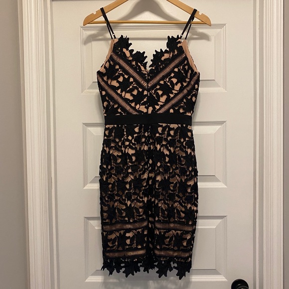 NWOT Adelyn Rae Azalea print lace dress - Picture 2 of 5